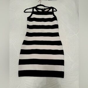 Micheal kors dress size 4